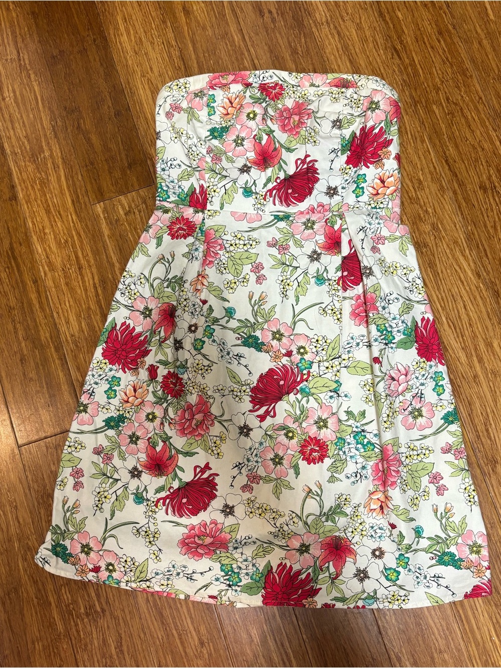 Old Navy White Floral Strapless Dress with Pink & Red Flowers